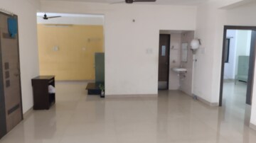 Room in 2 BHK Builder Floor at New Sanghavi – for Rent