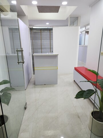 Team Area in  Office Space at DLF City Phase IV, Dlf Phase iv – for Rent