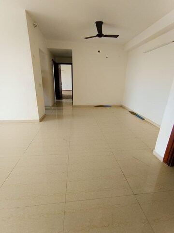 Room in 3 BHK Builder Floor at Omaxe Royal Residency Faridabad, Sector 79 – for Rent
