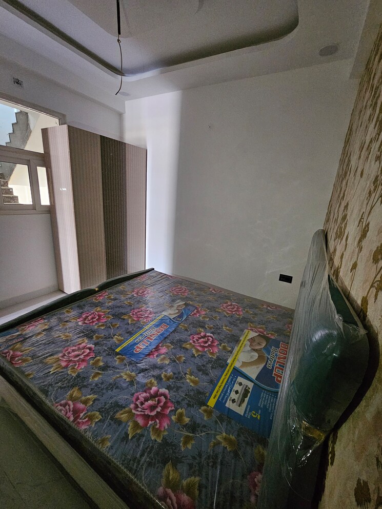 undefined, knowledge park v greater noida 2 Bedroom 1050 Sq.Ft. Builder Floor In Knowledge Park V Greater Noida Greater Noida 7997821