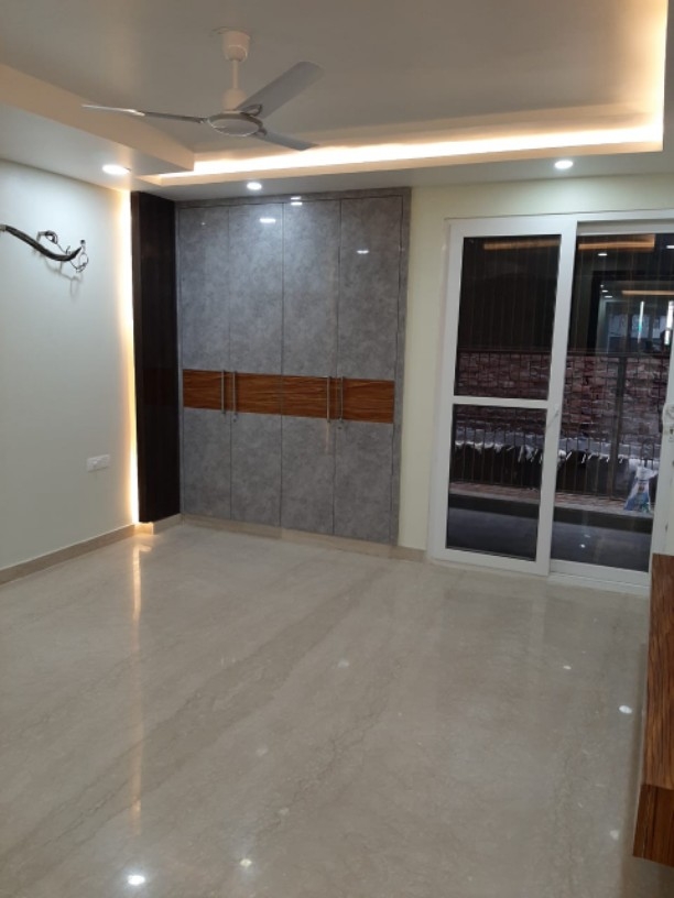3 BHK + Servant Room,Study Room Builder Floor For Sale in Sector 95