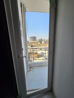 3 BHK 1500 Sq.Ft. Builder Floor in Twin Casa View Apartment 