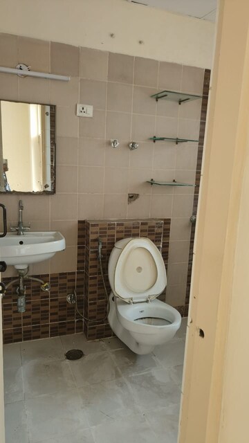 Bathroom in 3 BHK Builder Floor at Omaxe Heights, Sector 86 – for Rent