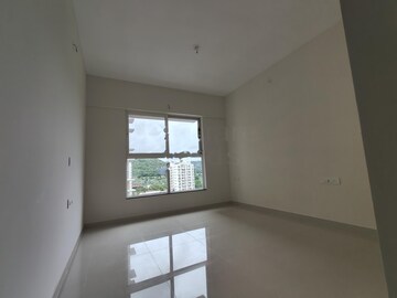 Room in 3 BHK Apartment at Pride Purple Park Astra, Hinjewadi – for Rent