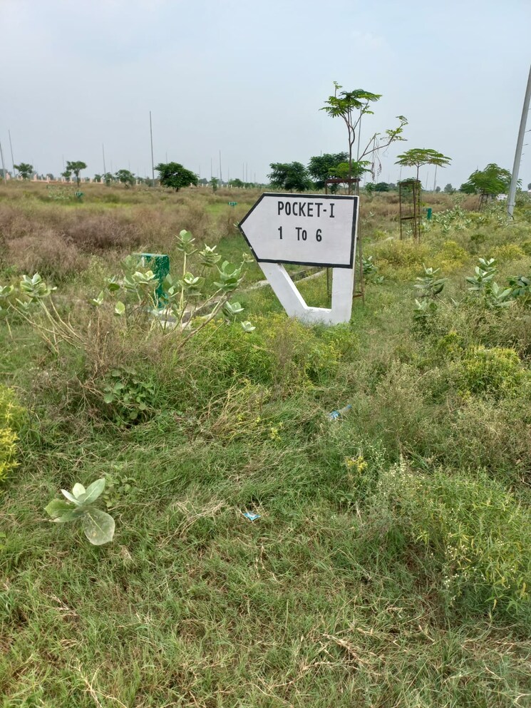undefined, jewar  188 Sq.Yd. Plot In Jewar Greater Noida 7997911