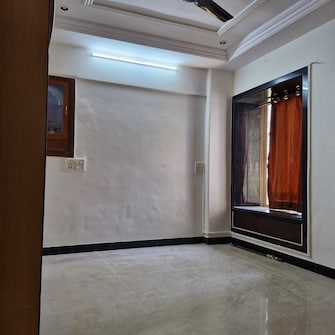 2 BHK Builder Floor For Rent in Seven Bunglow Mumbai  7997921