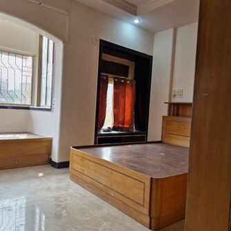 2 BHK Builder Floor For Rent in Seven Bunglow Mumbai  7997921