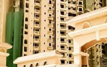 3 BHK Apartment For Sale in Amrapali Sapphire, Sector 45