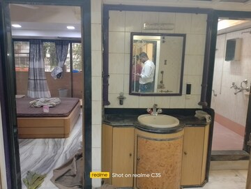 Kitchen in 2.5 BHK Apartment at Padmavati Apartment Mahim, Mahim – for Rent