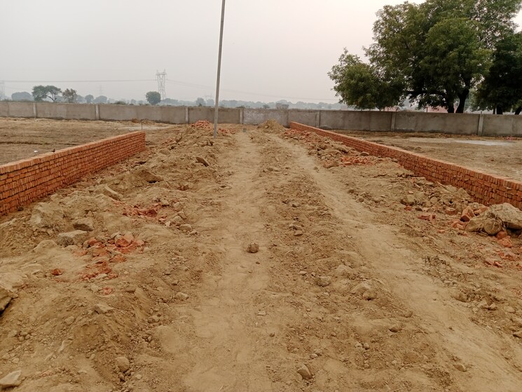 undefined, agra bypass  100 Sq.Yd. Plot In Agra Bypass Agra 7997982