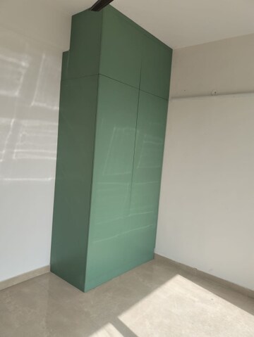 Furnished Amenities in 3 BHK Apartment at Signature Global Park, Sohna Sector 36 – for Rent