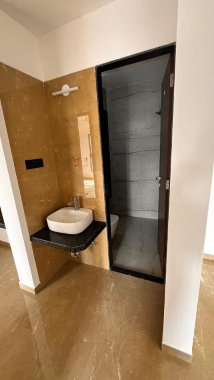 Bathroom, shubham-apartment-vasai 2 Bedroom 700 Sq.Ft. Apartment In Vasai East Palghar 7998030
