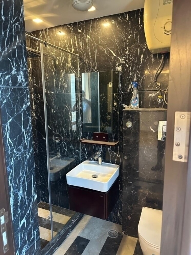 Master Bedroom, maharani bagh 6+ Bedroom 1811 Sq.Yd. Independent House In Maharani Bagh Delhi 7998091