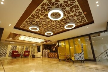 Living Room in 6+ BHK Independent House at Maharani Bagh – for Sale