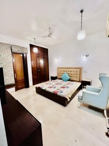 Living Room in 6+ BHK Independent House at Maharani Bagh – for Sale