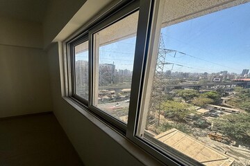 Bedroom in 1 BHK Apartment at Omkar Signet, Malad East – for Rent