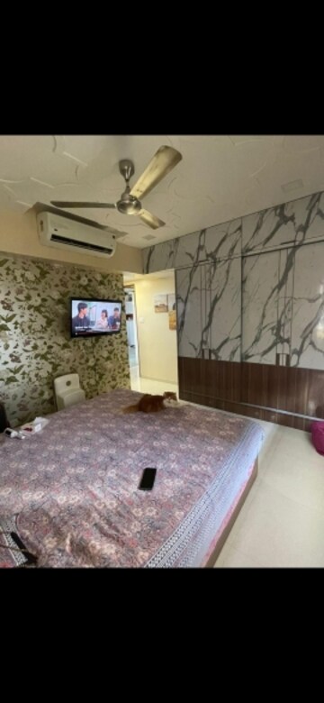 Bathroom in 2.5 BHK Apartment at Kanakia Rainforest, Andheri East – for Sale