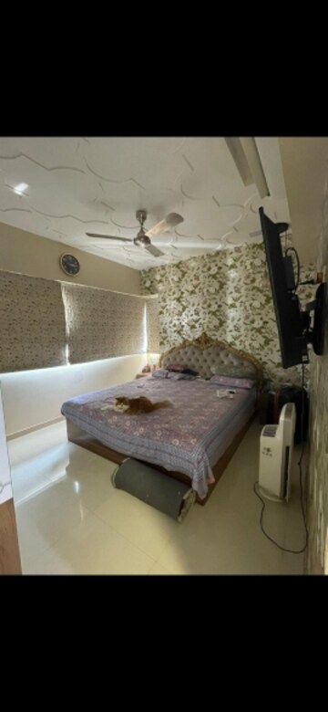Bathroom in 2.5 BHK Apartment at Kanakia Rainforest, Andheri East – for Sale