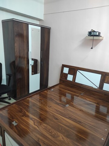 2 BHK Apartment For Rent in Haware Splendor, Kharghar