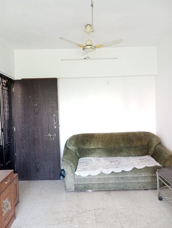 1 BHK Apartment For Rent in Green Meadows Bluilding 2 Chs Ltd Kandivali East Mumbai  7998169