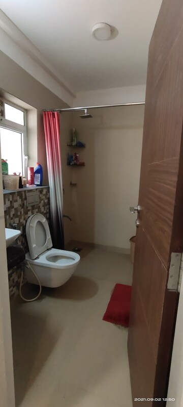 Bathroom in 3 BHK Apartment at Navjeevan – for Rent