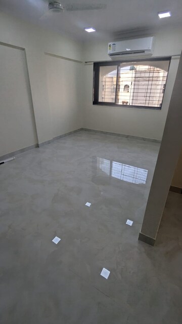 Master Bedroom in 2 BHK Apartment at Oakland Park, Andheri West – for Rent