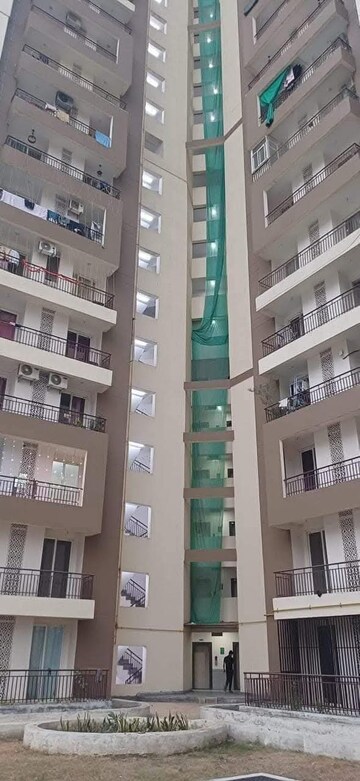 Master Plan in 2 BHK Apartment at Amrapali Golf Homes, Sector 4, Greater Noida – for Sale