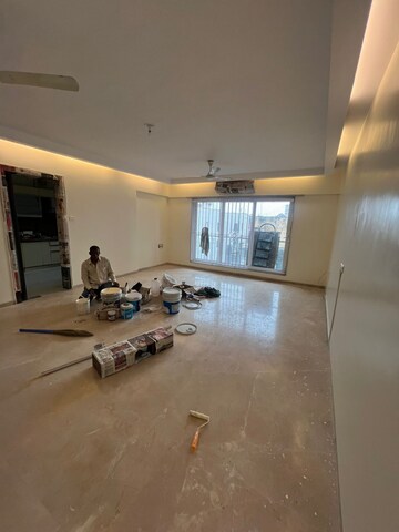 Living Room in 3 BHK Apartment at Chembur – for Rent