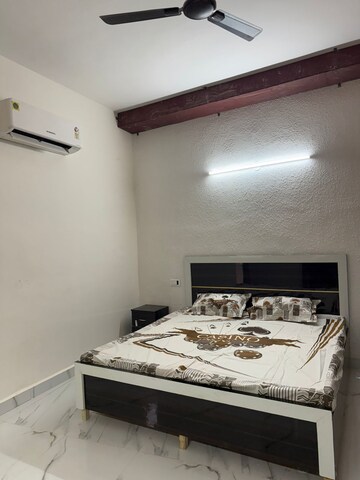 Bedroom in 1 BHK Builder Floor at DLF City Phase III, Sector 24 – for Rent
