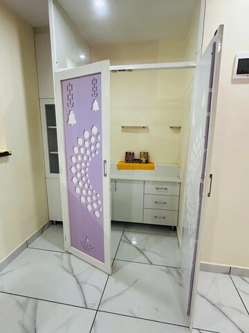 Bathroom in 2 BHK Builder Floor at Jakhan – for Rent