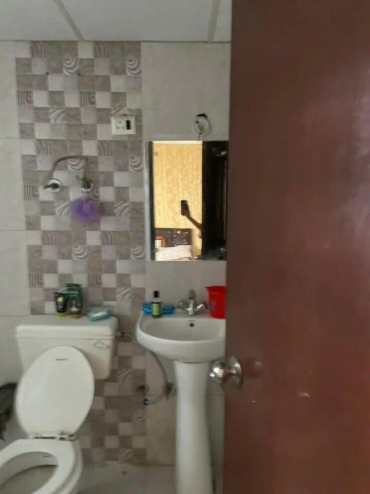 Bathroom, galaxy-north-avenue 2 Bedroom 905 Sq.Ft. Apartment In Gaur City 2  Greater Noida 7998513