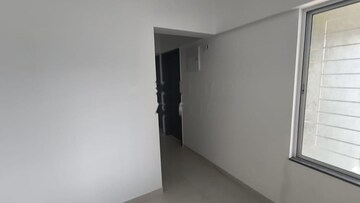 Room in 3 BHK Apartment at Majestique 38 Park Majestique, Undri – for Rent