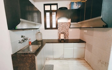2 BHK Builder Floor For Rent in Shakti Khand 2
