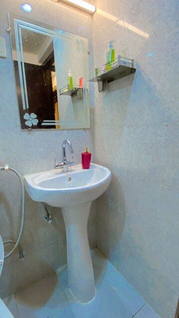 Bathroom in 2.5 BHK Apartment at Panchsheel Greens II, Sector 16 Greater Noida – for Sale