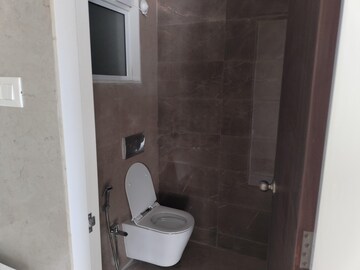 Bathroom in 1 BHK Apartment at Mahindra Roots, Kandivali East – for Rent
