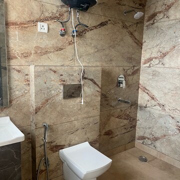 Bathroom in 5 BHK Independent House at Dlf Phase I – for Sale