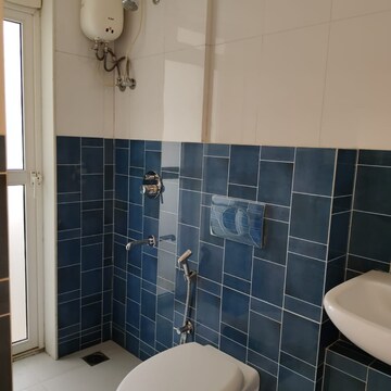 Bathroom in 2 BHK Apartment at Lodha Amara Tower 36 And 37, Sandoz Baug – for Sale