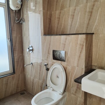 Bathroom in 2 BHK Apartment at Lodha Amara Tower 36 And 37, Sandoz Baug – for Sale