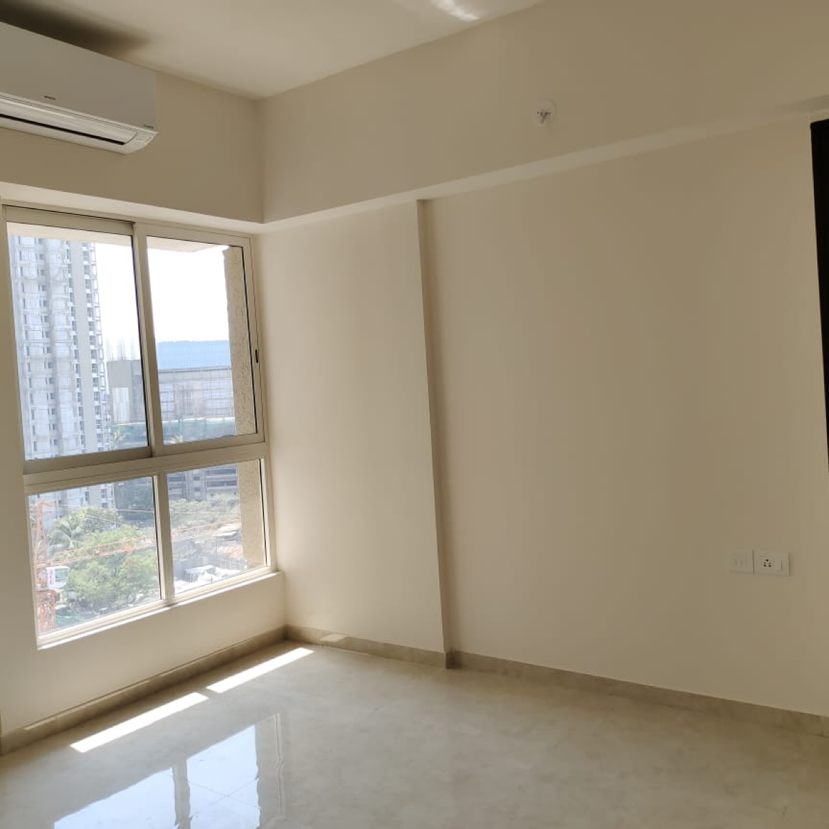 2 BHK + Pooja Room 672 Sq.Ft. Apartment in Lodha Amara Tower 36 And 37