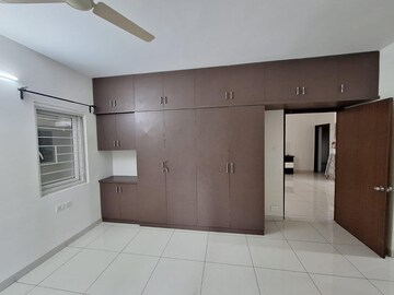 Room in 3 BHK Apartment at Aparna Cyber Life, Nallagandla – for Rent