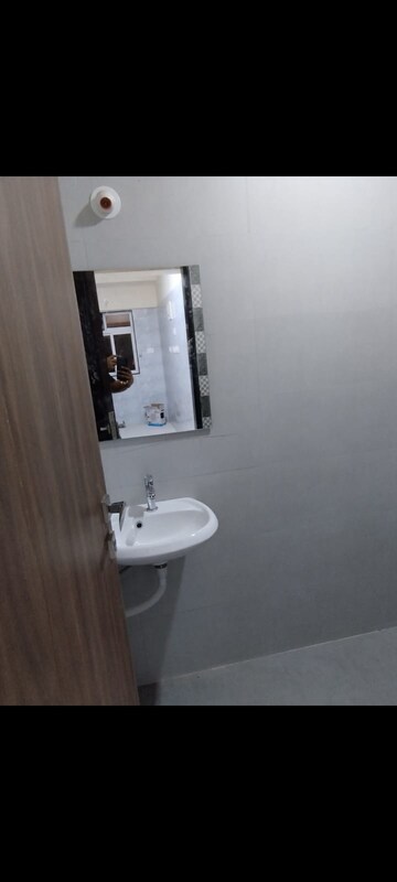  1 BHK Apartment at Ambarish CHS, Kurla East – for Rent