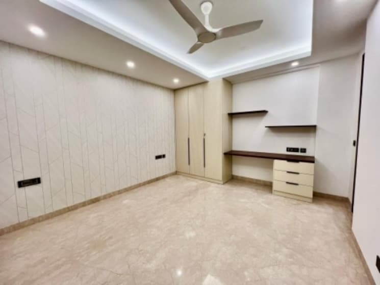 Room, sector 95 3 Bedroom 1420 Sq.Ft. Builder Floor In Sector 95 Gurgaon 7998677