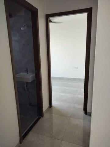 Building Lobby in 1 BHK Apartment at Earth Vintage, Dadar West – for Rent