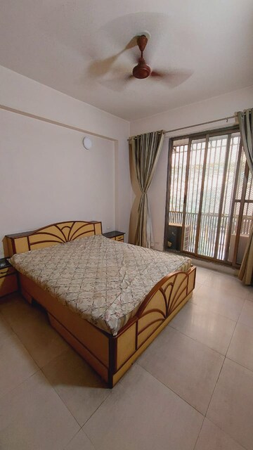Bedroom in 4 BHK Apartment at Bodakdev – for Rent