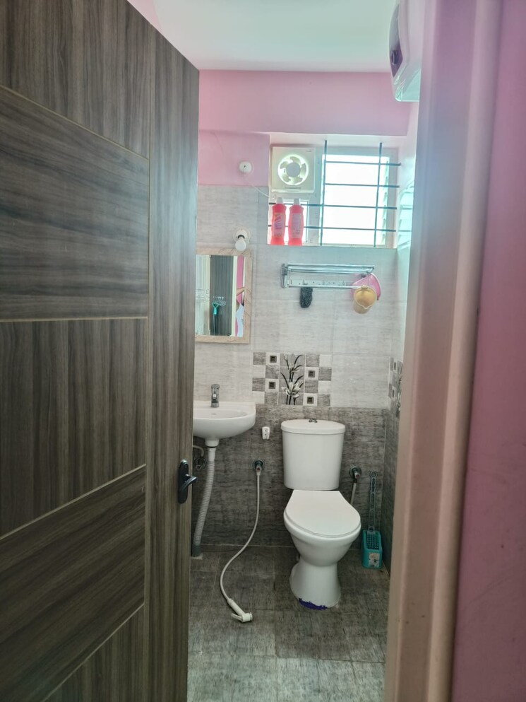 Bathroom, gunina-mellow 3 Bedroom 1465 Sq.Ft. Apartment In Jp Nagar Bangalore 7998838