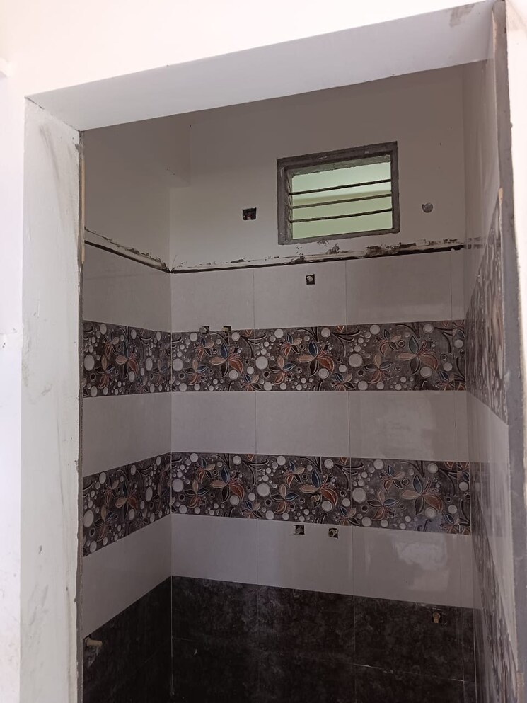 Attached Bathroom, madhura nagar 2 Bedroom 1050 Sq.Ft. Apartment In Madhura Nagar Vijayawada 7998891