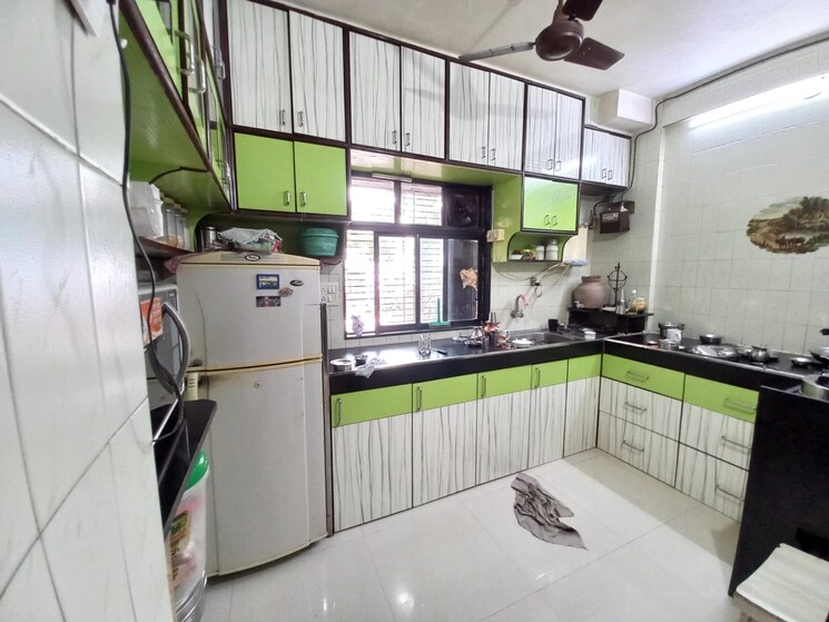 Master Bedroom, dharam-palace 2 Bedroom 660 Sq.Ft. Apartment In Borivali East Mumbai 7998904