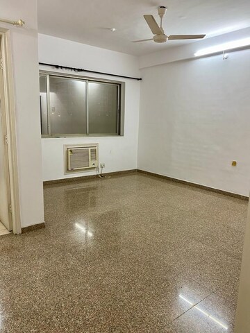 Room in 2 BHK Apartment at Valentine Apartments, Goregaon East – for Rent