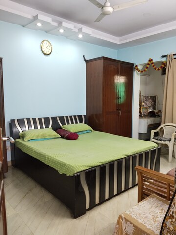 Bedroom in 3 BHK Apartment at Malviya Nagar – for Rent