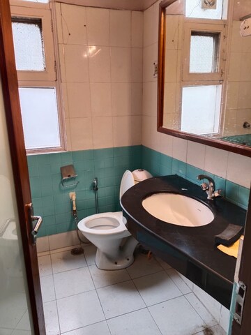 Master Bedroom in 3 BHK Builder Floor at Greater Kailash Part 3 – for Rent
